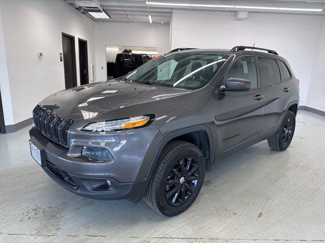 used 2014 Jeep Cherokee car, priced at $6,000