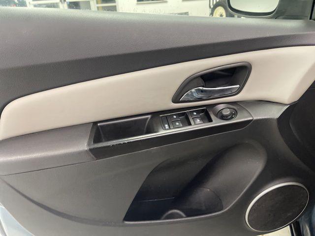 used 2012 Chevrolet Cruze car, priced at $3,750