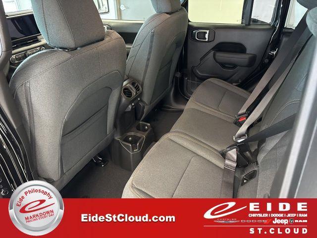 new 2026 Jeep Gladiator car, priced at $50,321