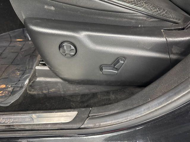 used 2014 Jeep Grand Cherokee car, priced at $14,000