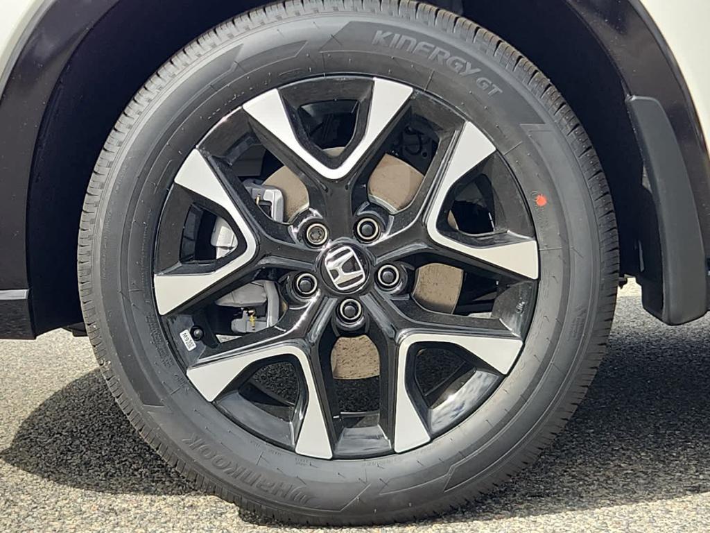 new 2026 Honda HR-V car, priced at $33,455