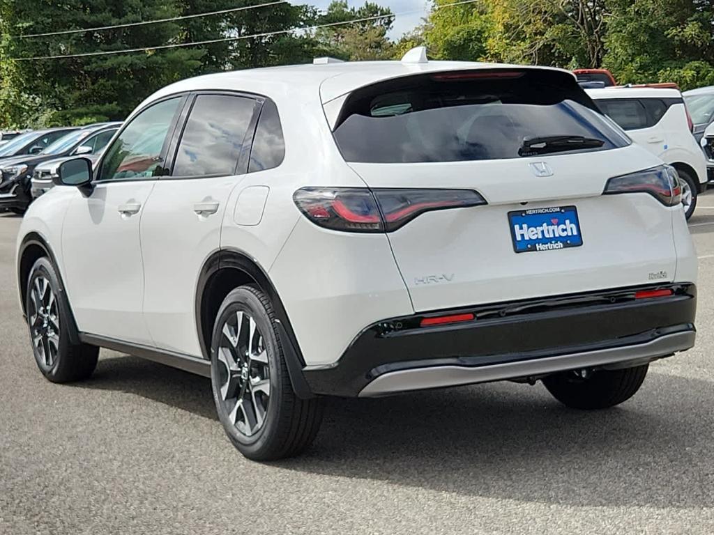 new 2026 Honda HR-V car, priced at $33,455