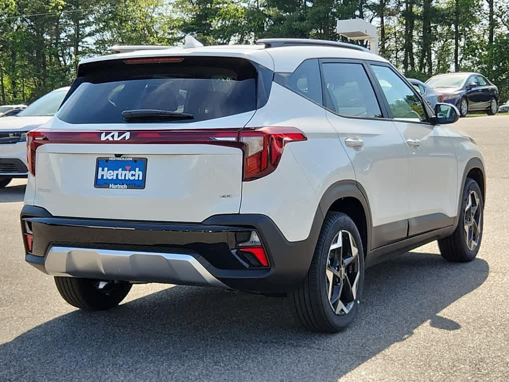 new 2025 Kia Seltos car, priced at $28,670