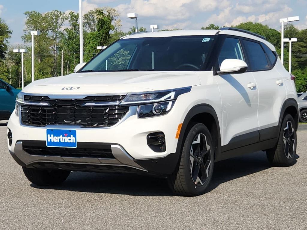 new 2025 Kia Seltos car, priced at $28,670