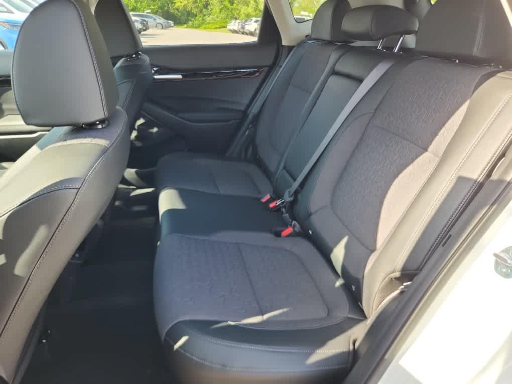 new 2025 Kia Seltos car, priced at $28,670