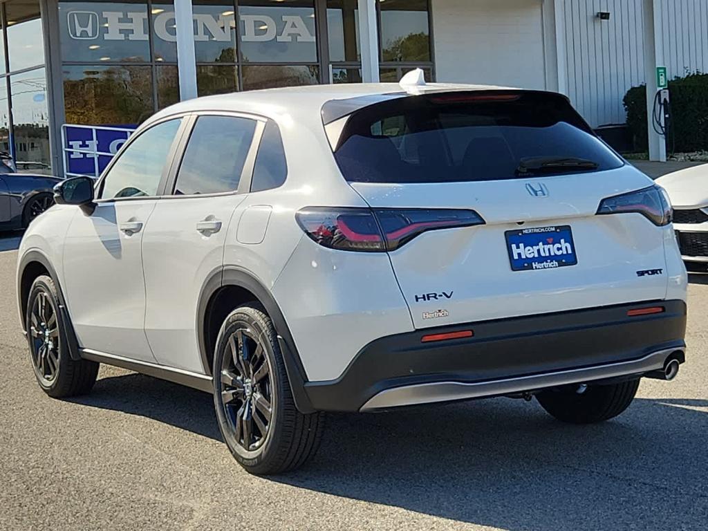 new 2026 Honda HR-V car, priced at $31,405