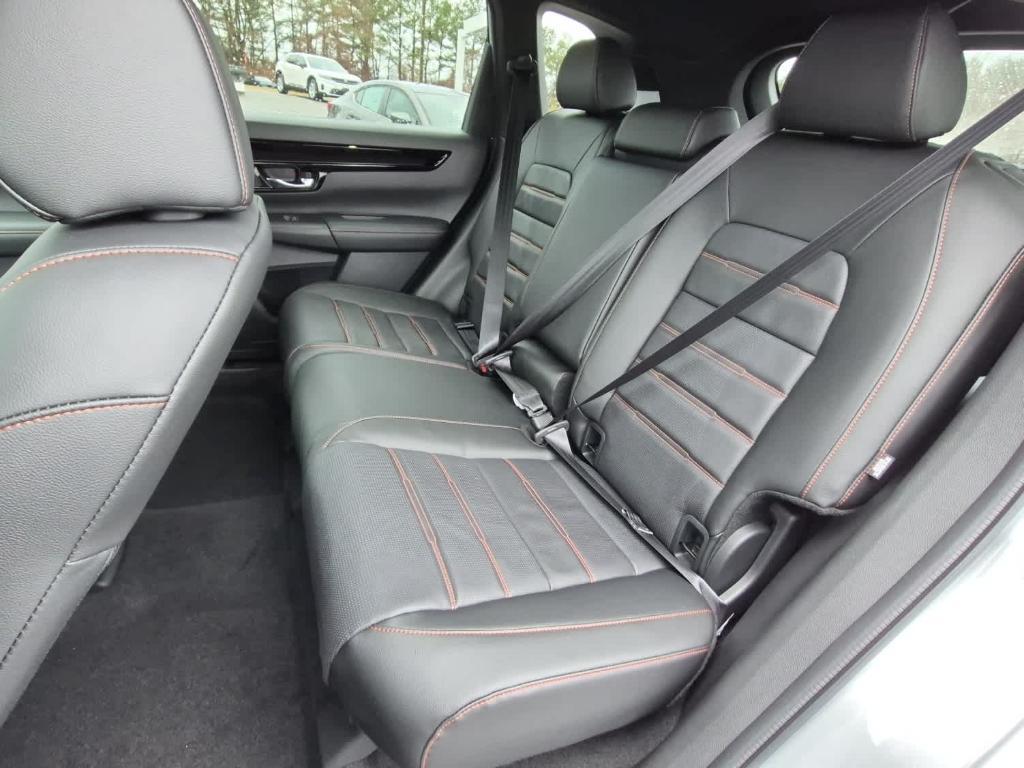 new 2026 Honda CR-V Hybrid car, priced at $44,000