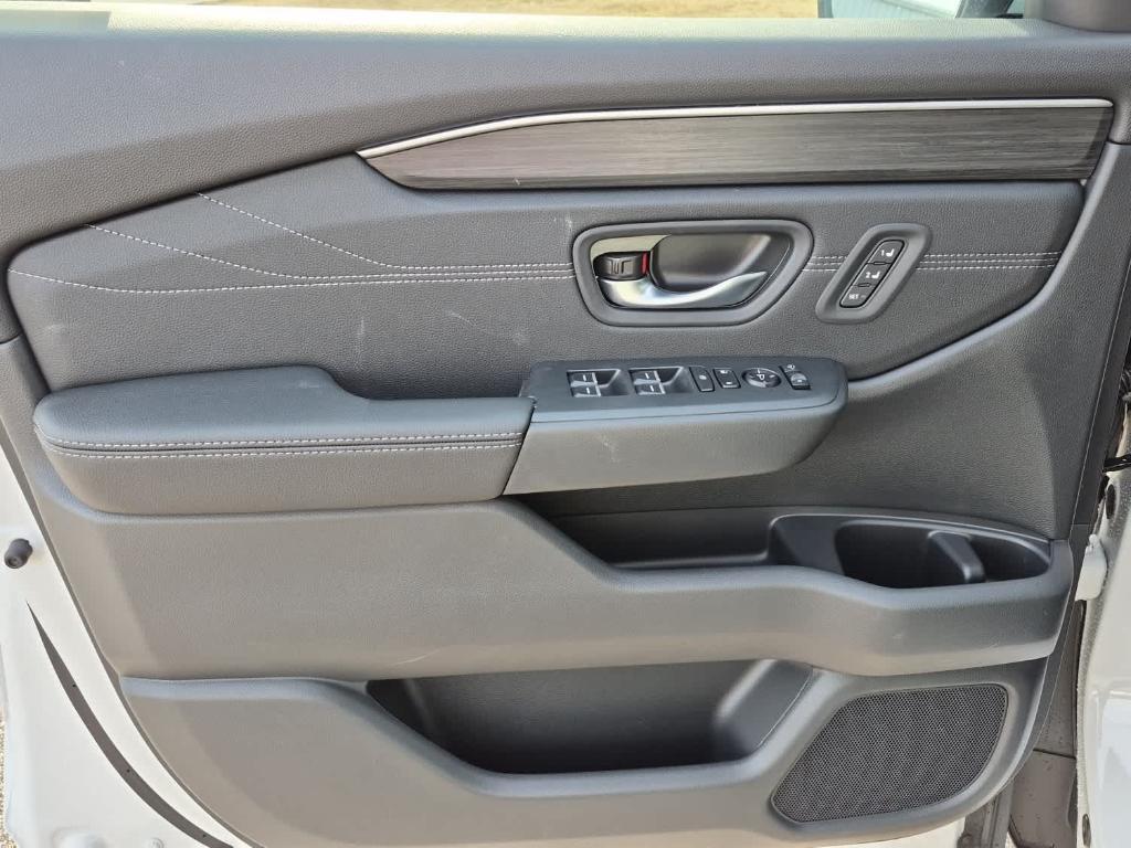 new 2026 Honda Pilot car, priced at $53,045