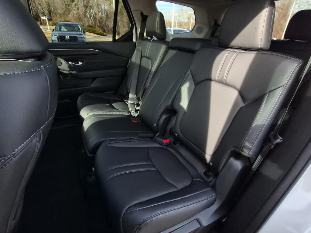 new 2026 Honda Pilot car, priced at $53,045