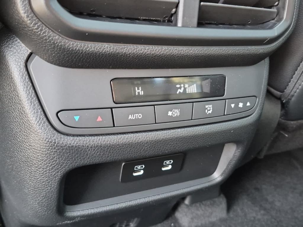 new 2026 Honda Pilot car, priced at $53,045