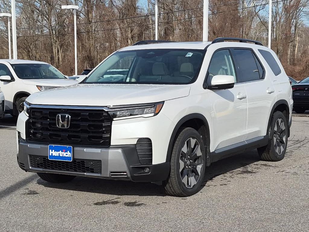 new 2026 Honda Pilot car, priced at $56,195