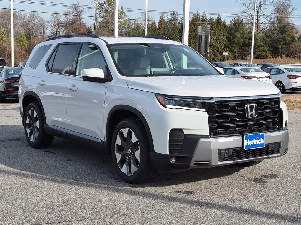 new 2026 Honda Pilot car, priced at $56,195