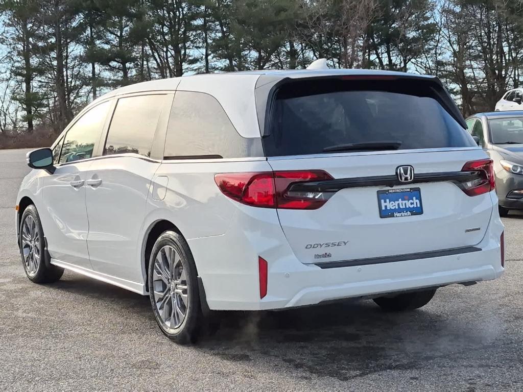 new 2026 Honda Odyssey car, priced at $49,445