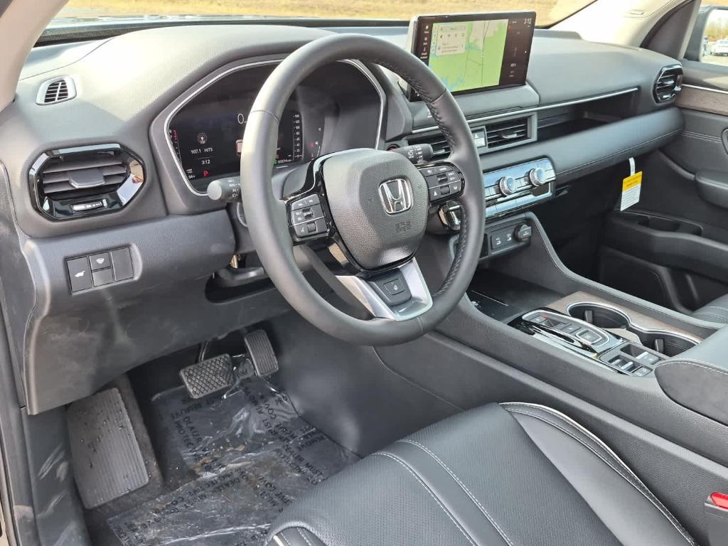 new 2026 Honda Pilot car, priced at $54,990