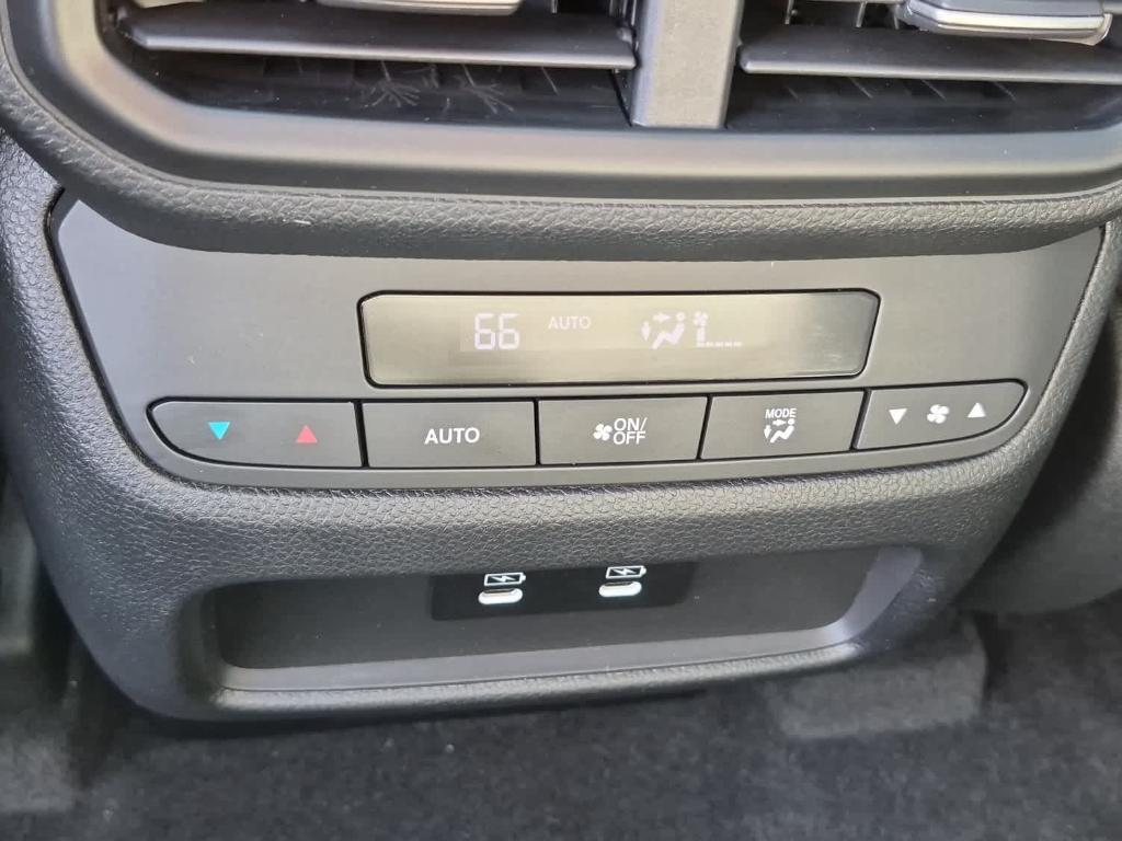 new 2026 Honda Pilot car, priced at $52,590