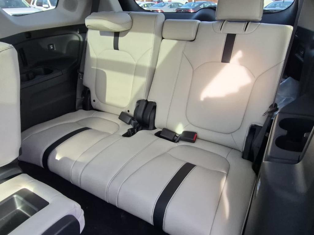 new 2026 Honda Pilot car, priced at $52,590