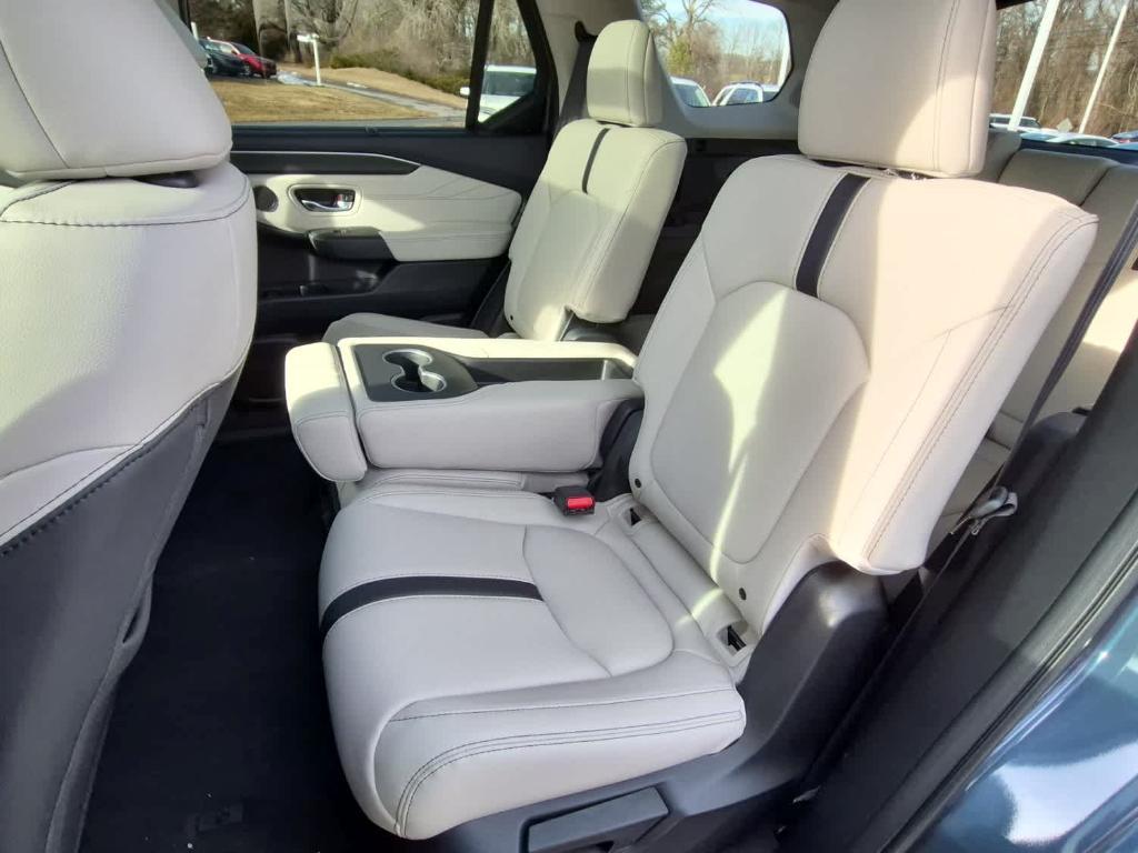 new 2026 Honda Pilot car, priced at $52,590