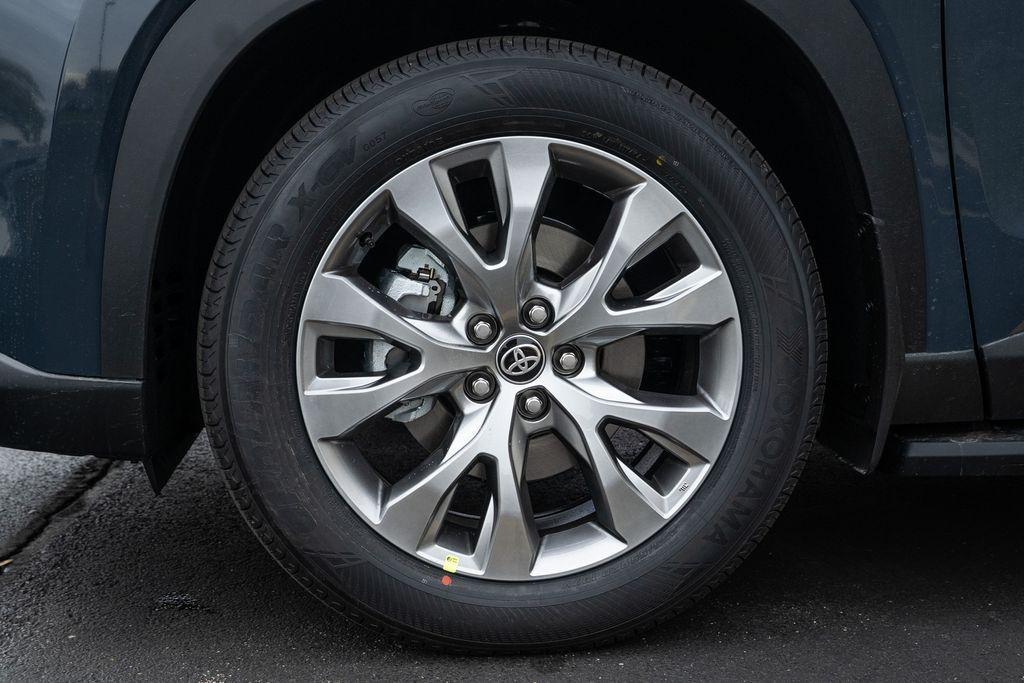 new 2026 Toyota Grand Highlander car, priced at $53,177