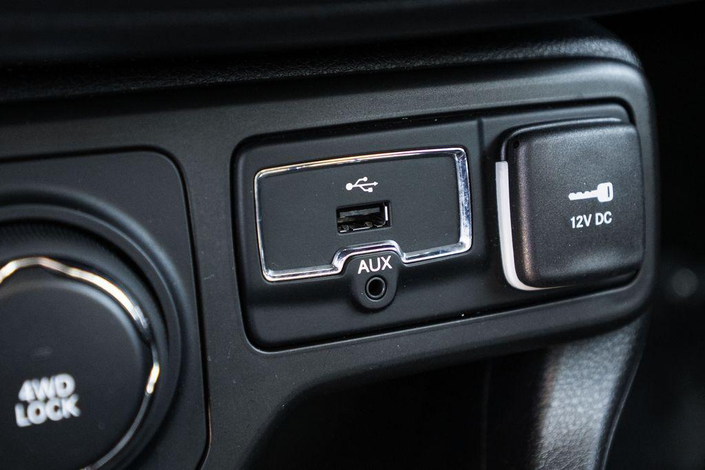 used 2018 Jeep Renegade car, priced at $12,378