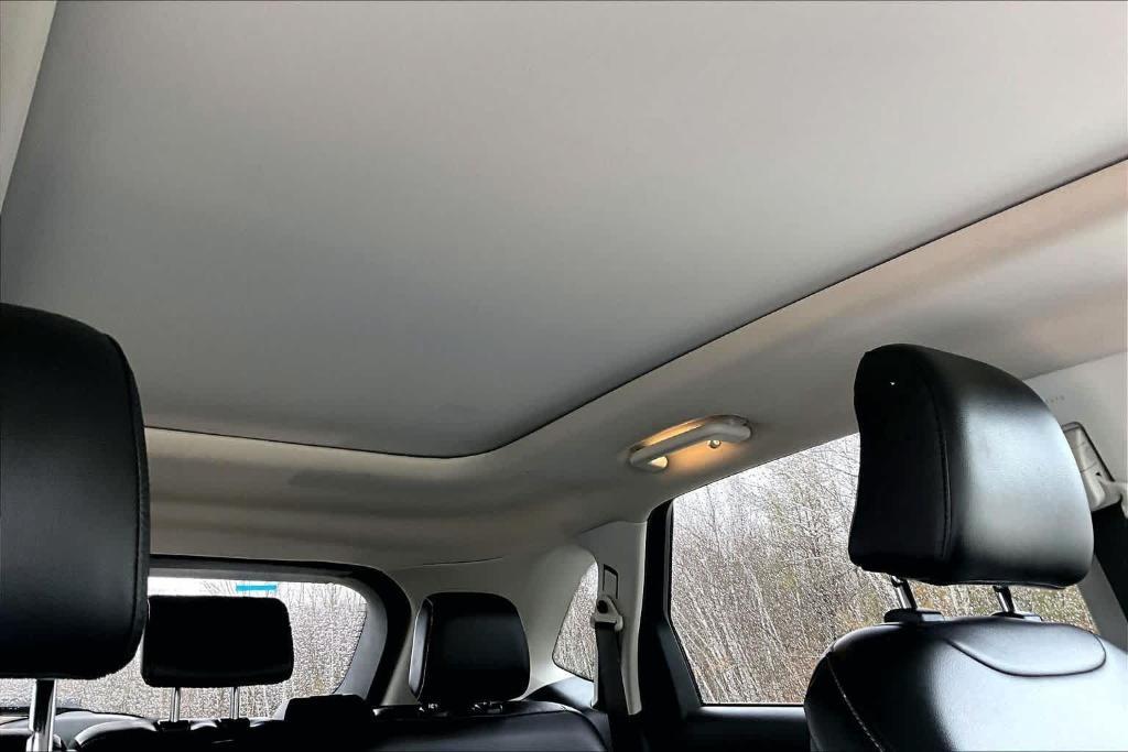 used 2022 Ford Edge car, priced at $21,990