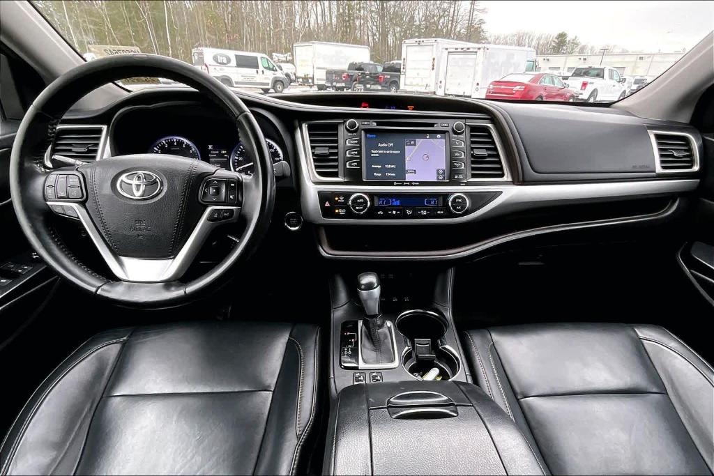 used 2017 Toyota Highlander car, priced at $18,632