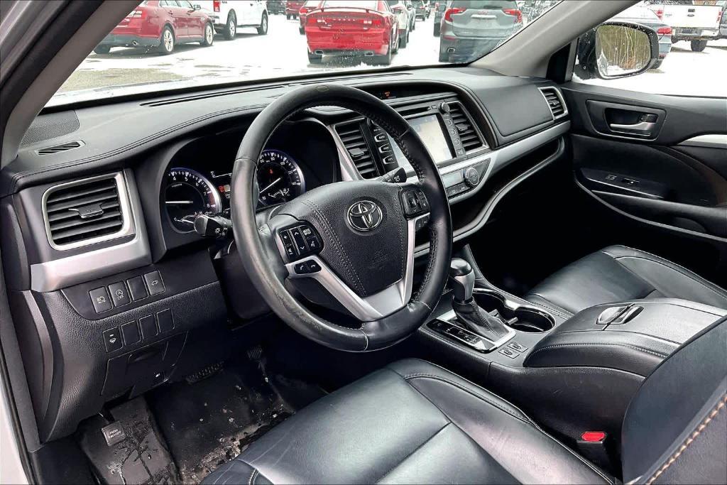 used 2017 Toyota Highlander car, priced at $18,632