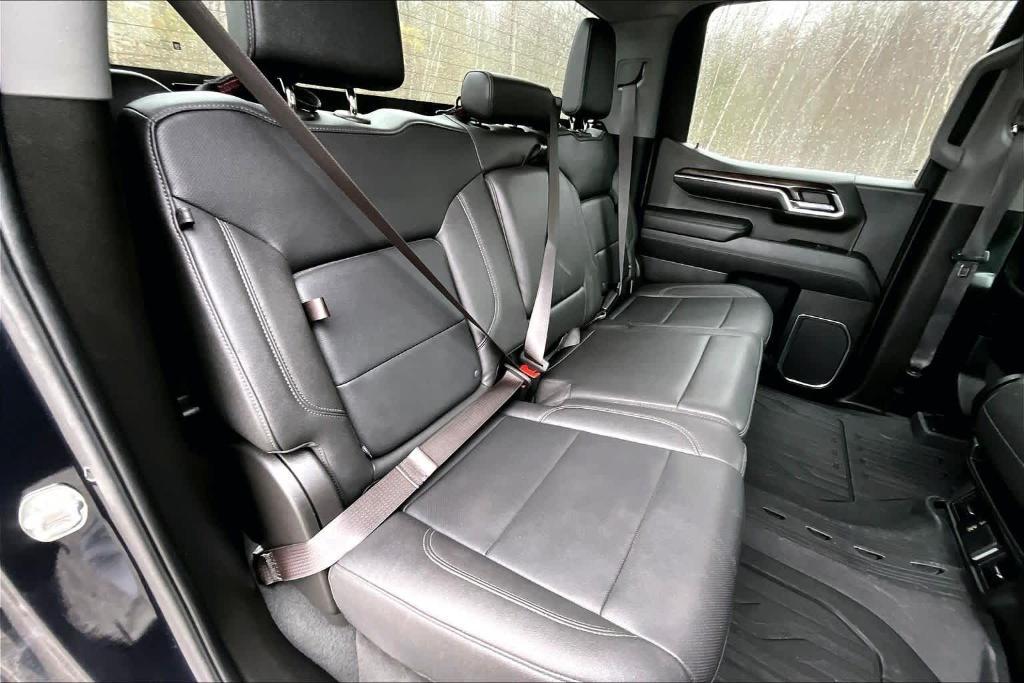 used 2024 GMC Sierra 1500 car, priced at $39,045