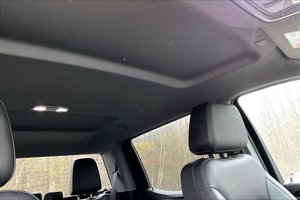 used 2024 GMC Sierra 1500 car, priced at $39,045