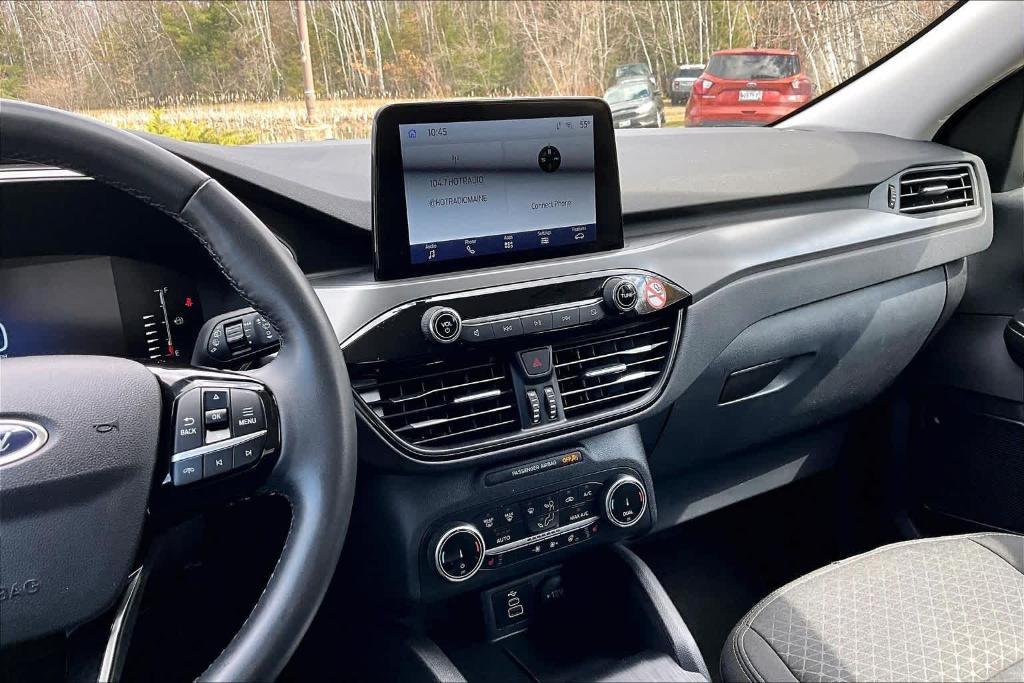 used 2024 Ford Escape car, priced at $22,136