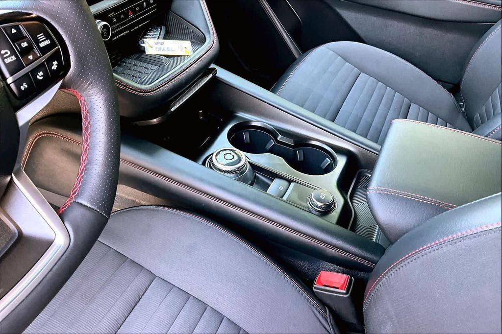 used 2025 Ford Explorer car, priced at $40,149