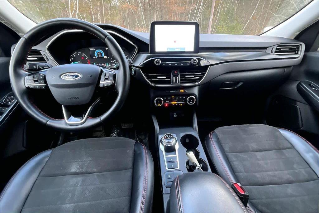 used 2022 Ford Escape car, priced at $19,403