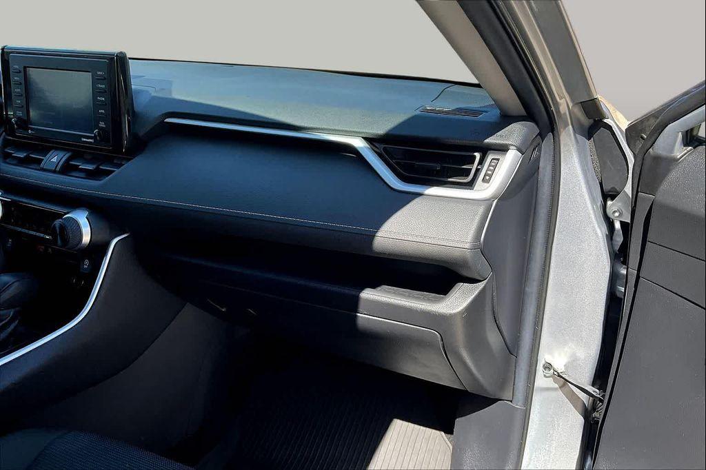 used 2020 Toyota RAV4 car, priced at $20,989