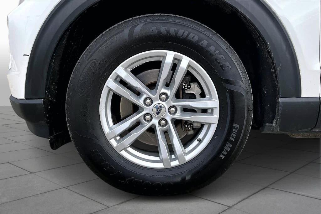 used 2022 Ford Explorer car, priced at $28,872