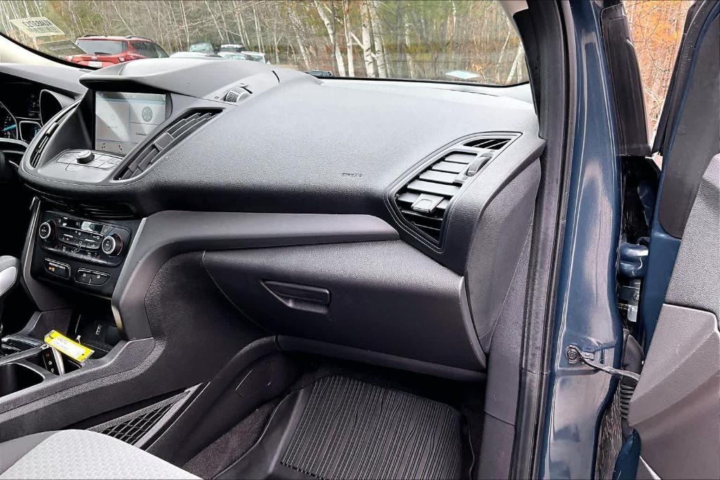 used 2019 Ford Escape car, priced at $14,131