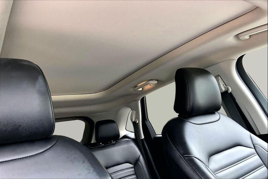 used 2023 Ford Edge car, priced at $27,831
