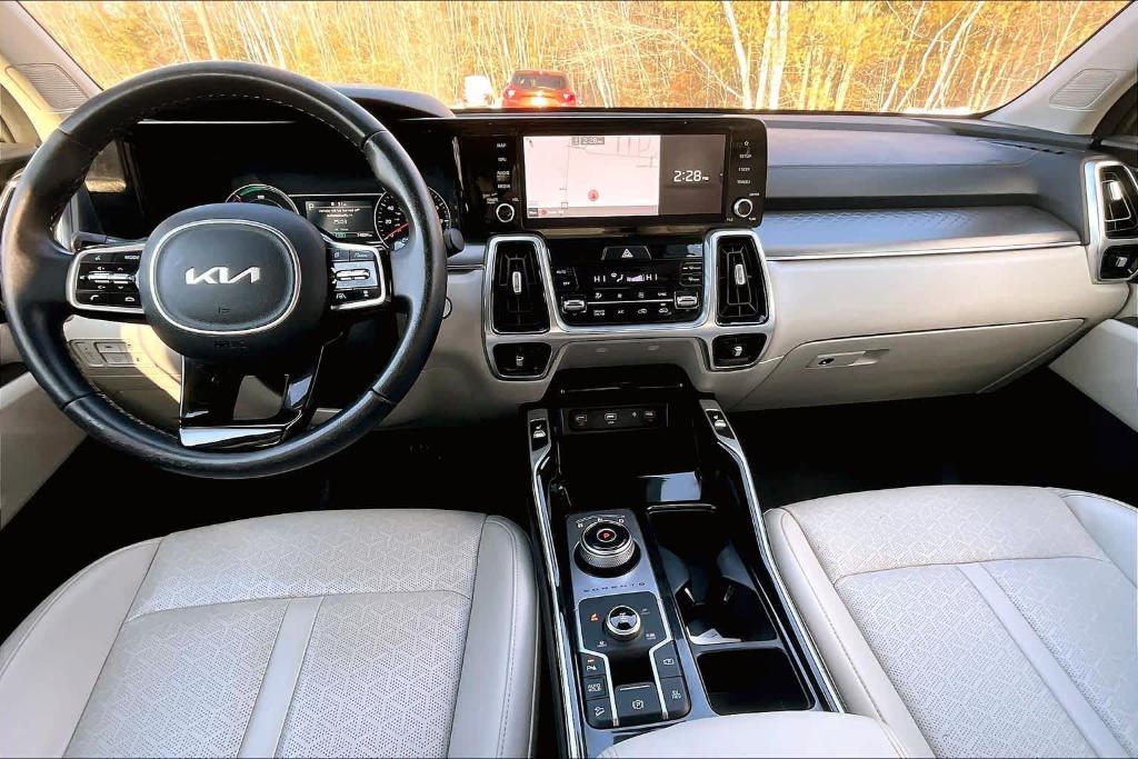 used 2022 Kia Sorento Plug-In Hybrid car, priced at $24,695