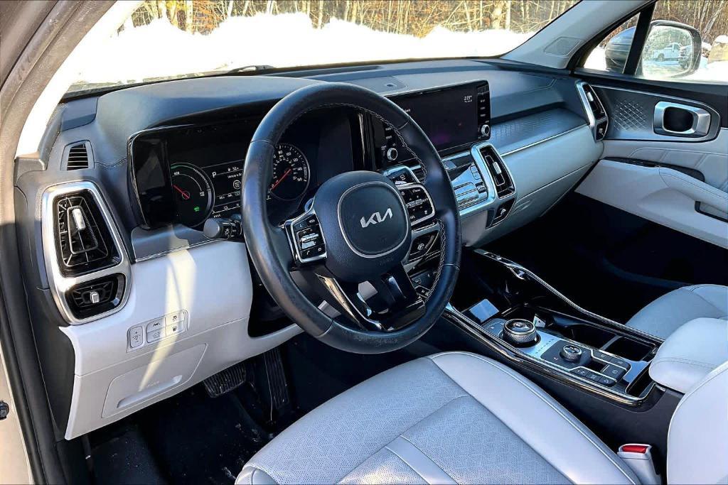 used 2022 Kia Sorento Plug-In Hybrid car, priced at $24,695