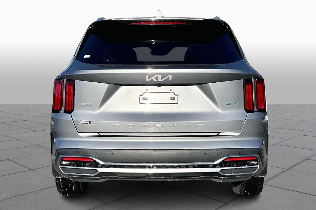used 2022 Kia Sorento Plug-In Hybrid car, priced at $24,695