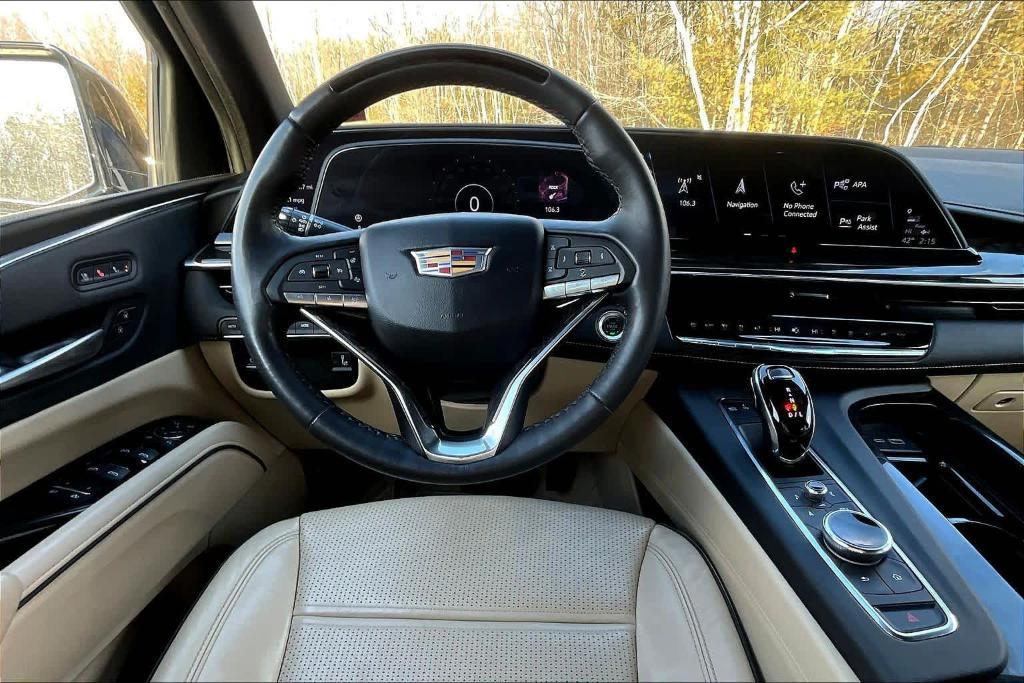 used 2024 Cadillac Escalade car, priced at $65,589