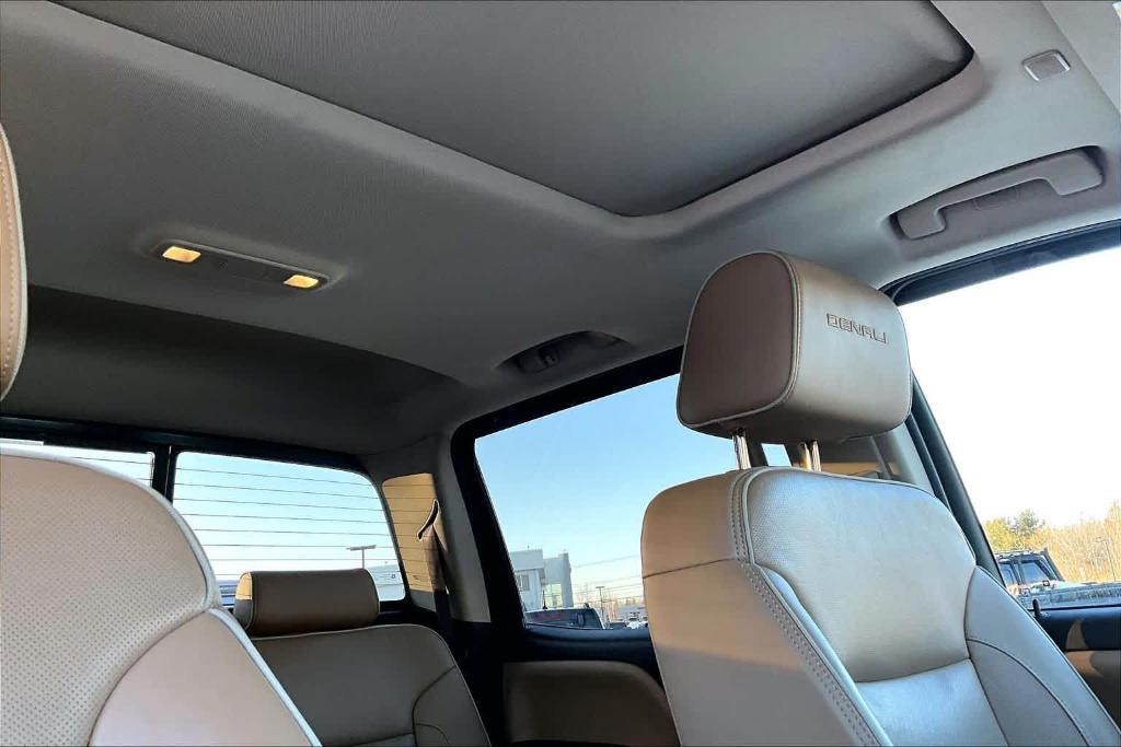 used 2018 GMC Sierra 1500 car, priced at $29,150