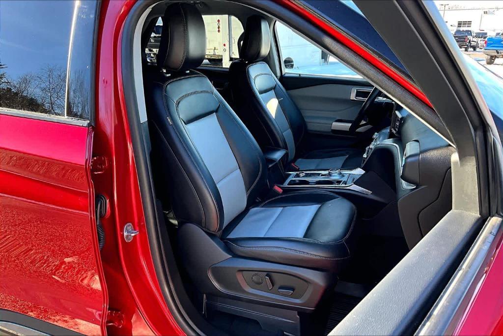 used 2023 Ford Explorer car, priced at $26,431