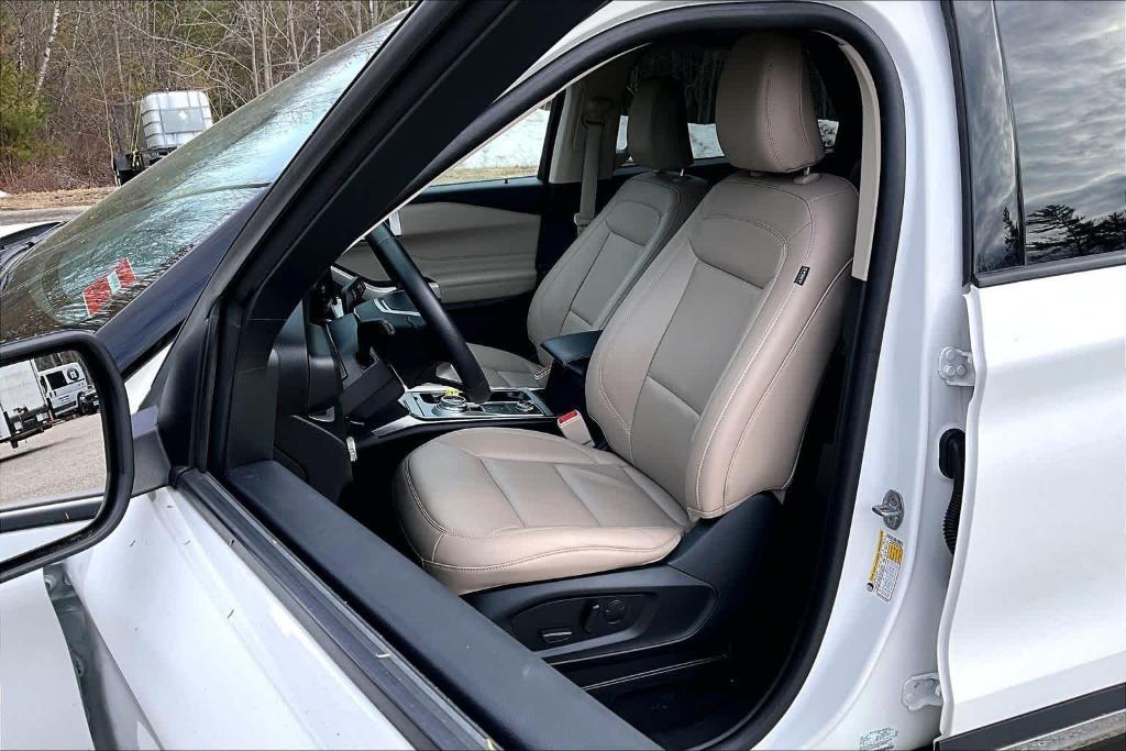 used 2023 Ford Explorer car, priced at $34,117