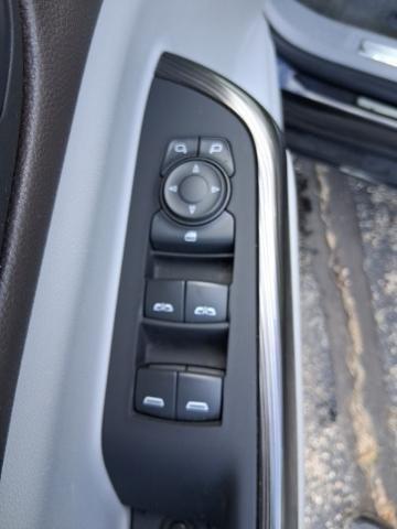 used 2023 GMC Acadia car, priced at $22,599