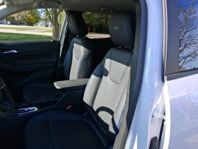 new 2026 Buick Encore GX car, priced at $29,600