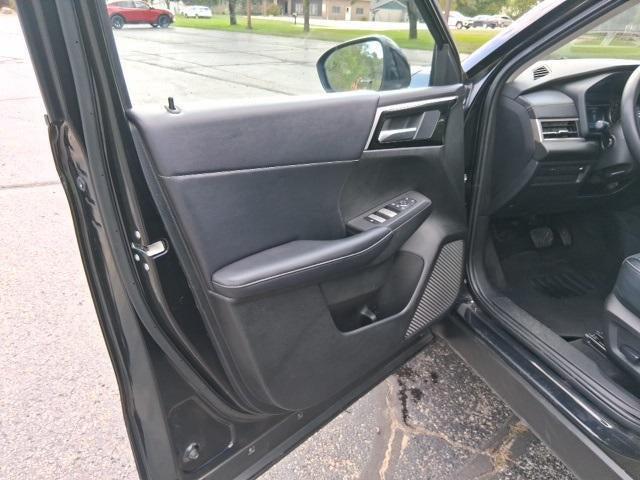 used 2024 Mitsubishi Outlander car, priced at $22,885