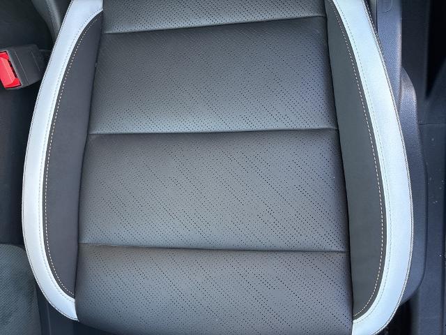 new 2025 Buick Envision car, priced at $39,305