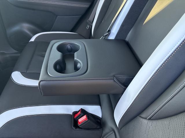 new 2025 Buick Envision car, priced at $39,305