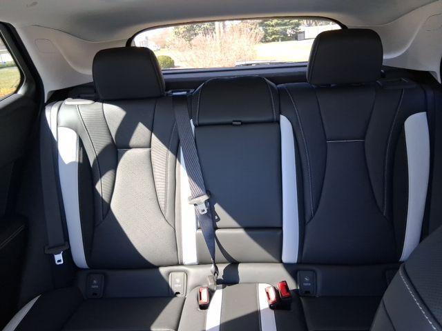 new 2026 Buick Envision car, priced at $49,700