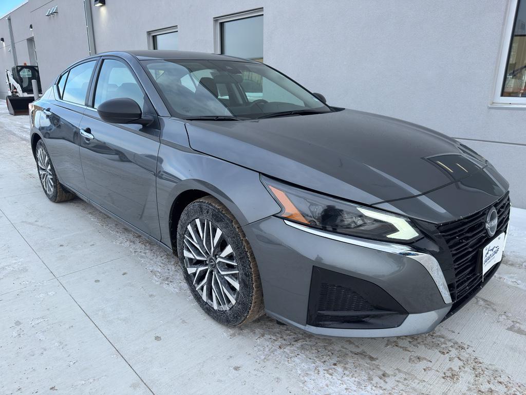 used 2025 Nissan Altima car, priced at $19,250