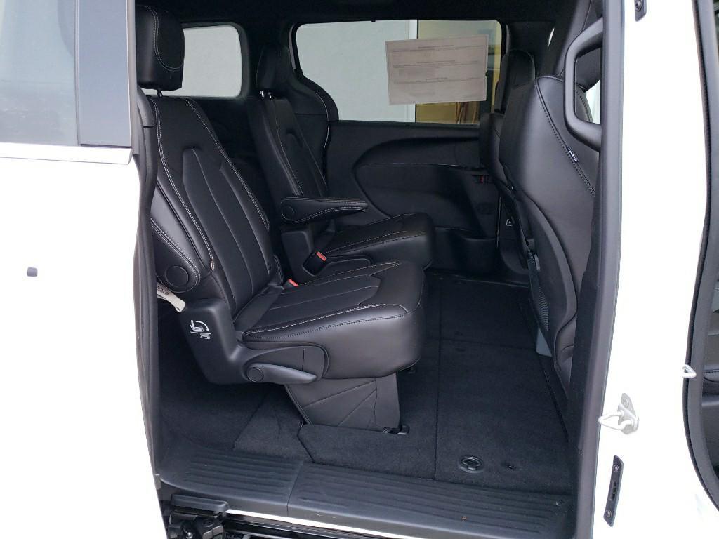 new 2026 Chrysler Pacifica car, priced at $45,505